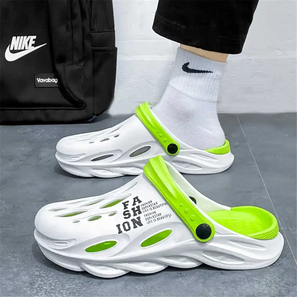 Clog House Fashion Sneakers Mens Flip Flops For Man Shoes Summer Sandal Men Sport Drop Shipping Famous Trending Products